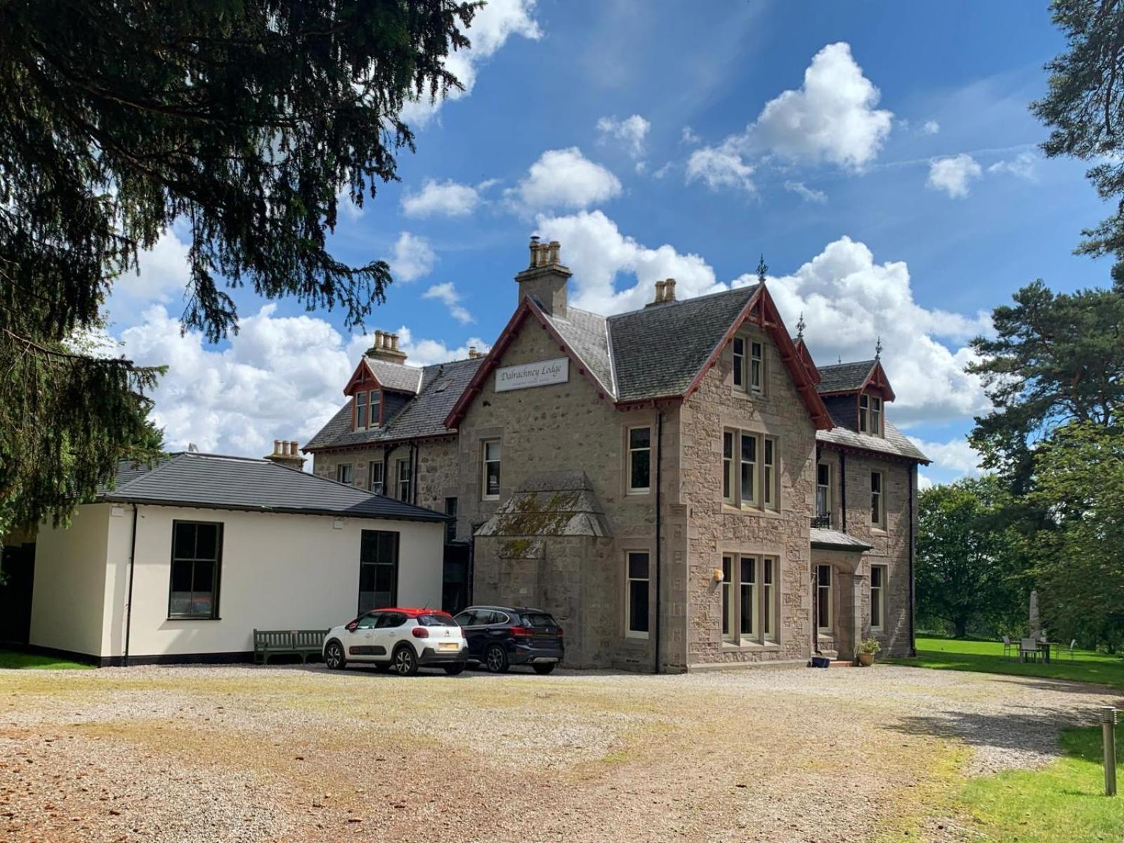 Dalrachney Lodge Carrbridge Exterior photo